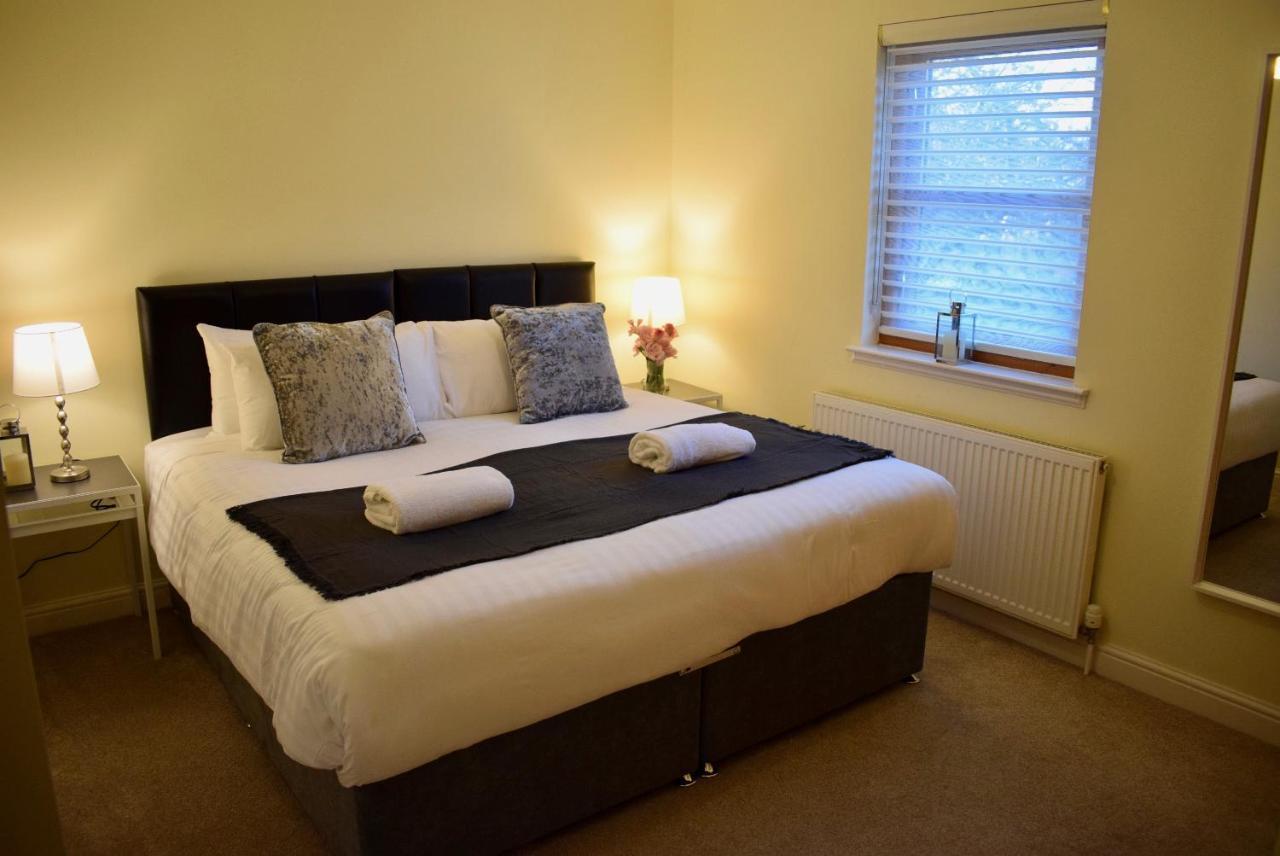 Kelpies Serviced Apartments Kavanagh- 5 Bedrooms Bathgate Dış mekan fotoğraf